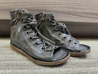 EUC 37 AS98 REGAL FLAT GLADIATOR IN SMOKE  FITS 6.5-7 US. WRAP AROUND LACE UP.