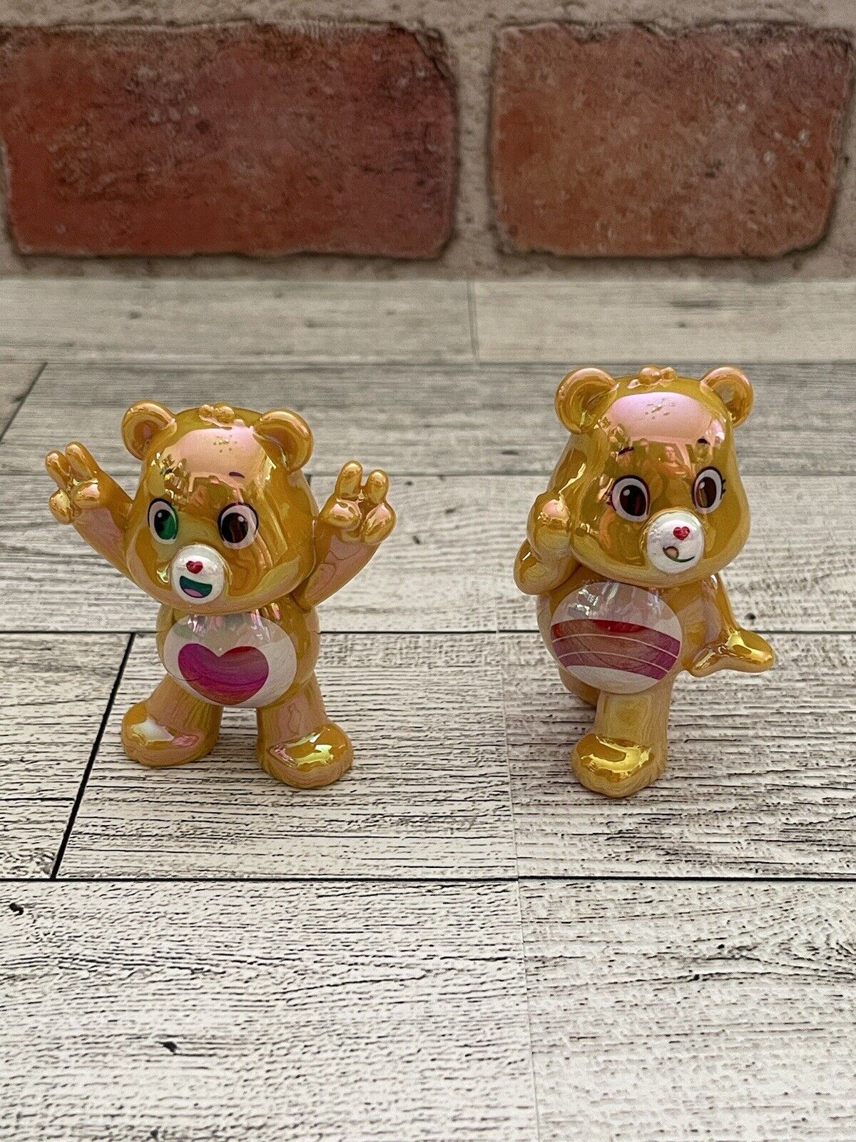 Foto 1 di 6