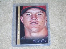 2012 Panini Signature Series Mike Trout Base Card #80 RARE Angels