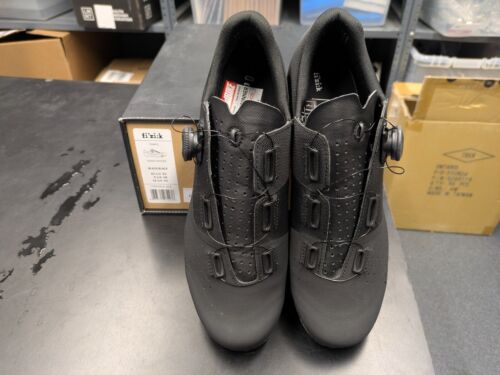 Fizik Tempo Overcurve R4 Road Cycling Shoe Black/Black 43.5