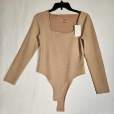 New Day T-Shirt Bodysuit Womens Medium Square Neck Long-Sleeve Ribbed Brown