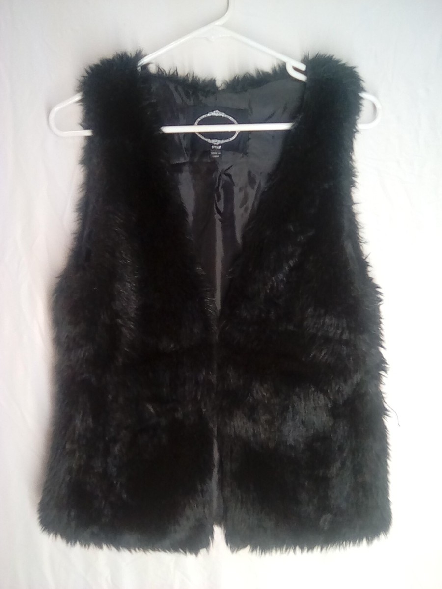 Ladies Black Faux Fur Vest Love Tree Size Small