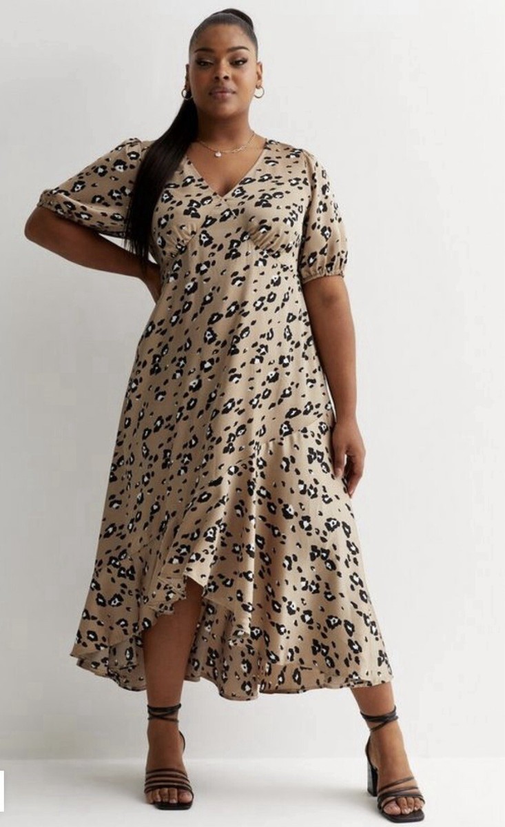 new look leopard print midi dress New Look Curve long sleeve crinkle midi dress in leopard print