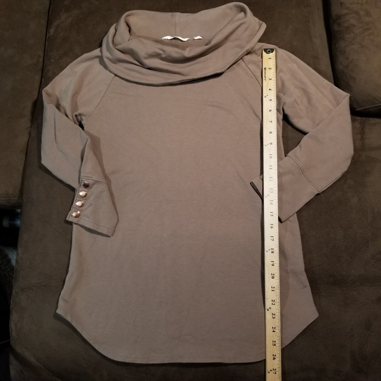 Picture 1 of 11