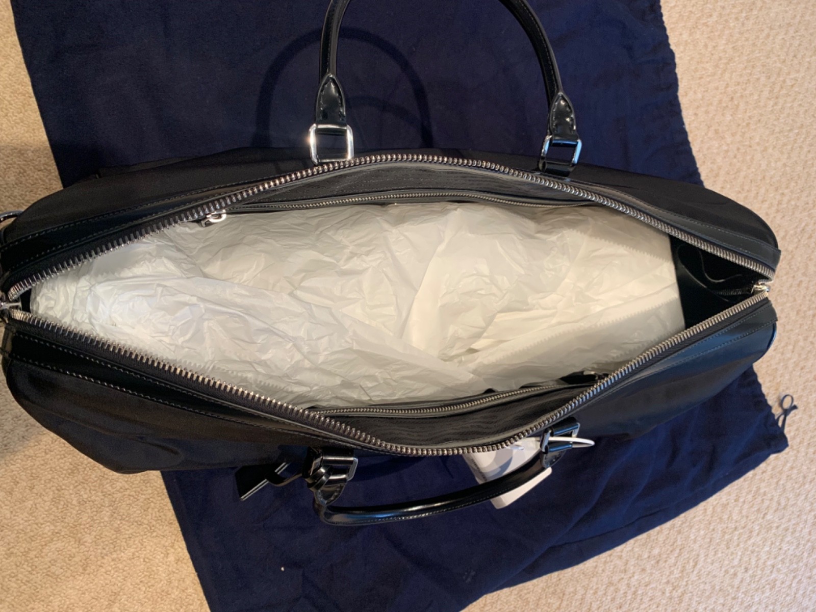 Prada Leather trimmed Travel bag, Black, BNWT, RRP £2600 image 5