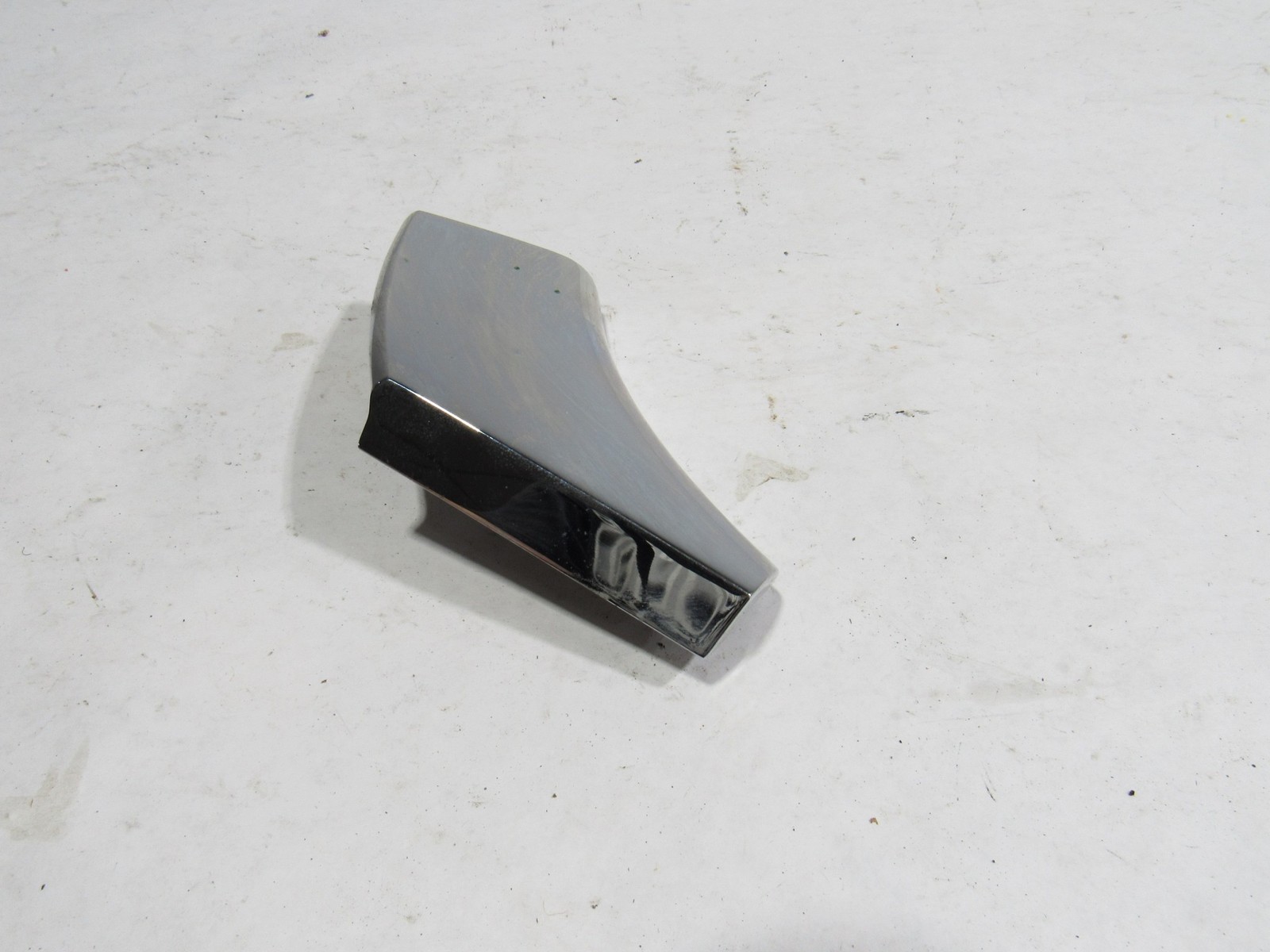 10-20 Bentley Mulsanne 2012 Rear Right Passenger C Pillar Cover Cap Trim @1