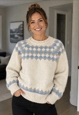 Hand Knit Nordic Fair Isle Wool Sweater L Blue Classic