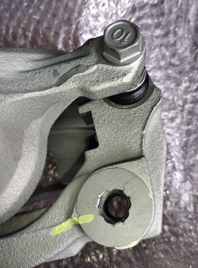 Pinza de freno delantera izquierda original Lexus IS250 IS350 2006-2016 47750-53060 Foto 4 de 4