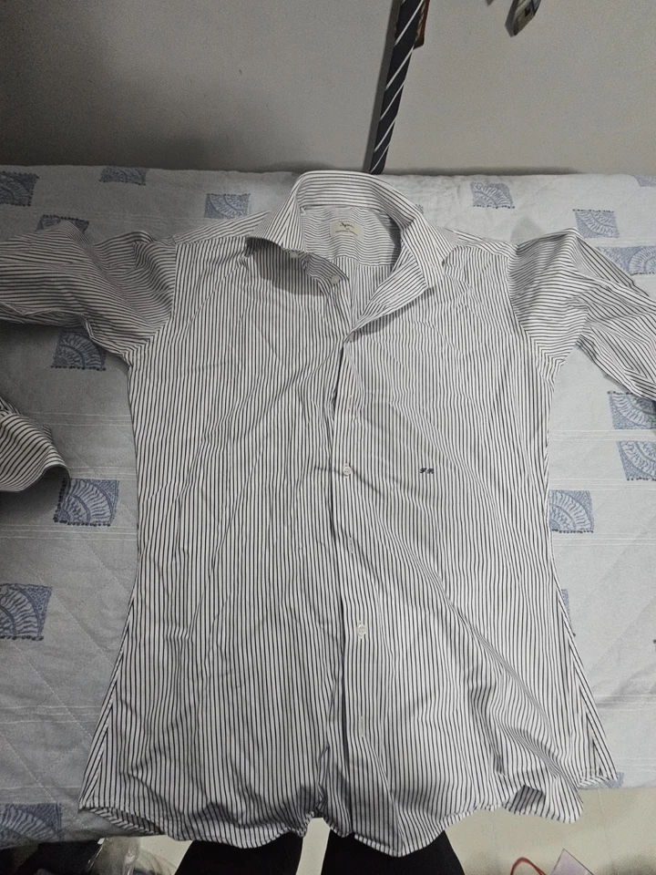 Camicia sartoriale uomo Ingram taglia 16/41 con iniziali ricamate - Immagine 2 di 4
