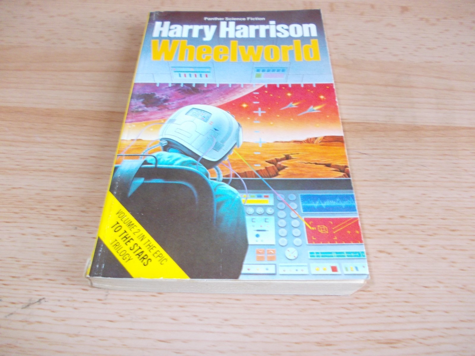 Wheelworld ,Harry Harrison ,Reprinted paperback edition ,1984.