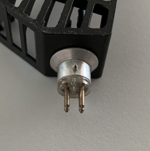 RARE VINTAGE THORENS TP 60 MAGNESIUM HEADSHELL FROM THE NEW OLD STOCK - Picture 3 of 9
