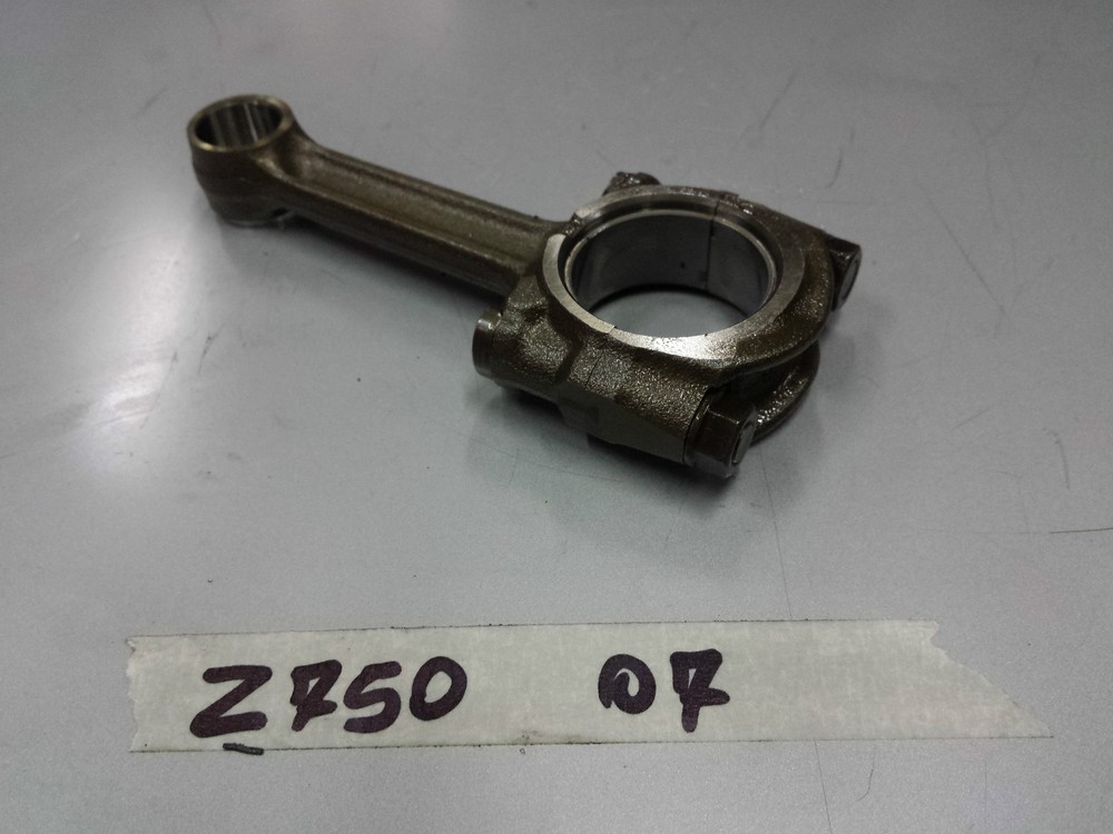 2007 Kawasaki Z750 13747km with connecting rods replacement 2007 Kawasaki Z750 13747km with connecting rods replacement
