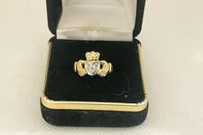 14k.  Yellow  Gold  Ladies Claddagh Ring Size 6