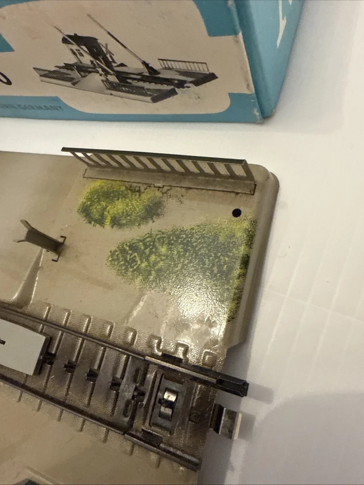 Marklin Ho 7390 Tinplate,  Mech. Operated , Crossing Functional With Box - Image 4 of 4