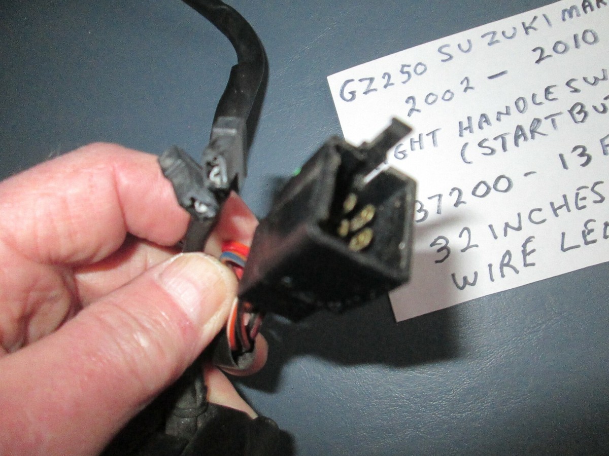 2002 - 2010 SUZUKI GZ250 MARAUDER RH handle start switch 2002 - 2010 SUZUKI GZ250 MARAUDER RH handle start switch