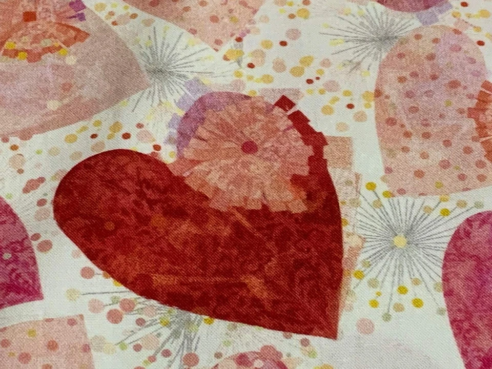 Tela All My Love Hearts Confeti sobre Algodón Blanco QT 1/4 Yarda 7525-Z Foto 2 de 4