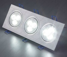 Lámpara LED rectangular de tres cabezales de techo empotrada de 9W para sala de estar