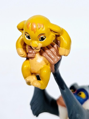 Disney Enchanting Collection - The Lion King - Rafiki & Simba A King is Born - Picture 17 of 22