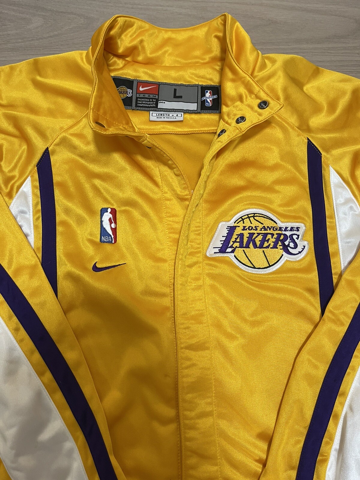 Lakers team issued size large +4 Kobe Bryant pro cut Jersey Shooting