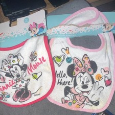 Disney Minnie Mouse Baby Bibs Set Pink Trim Cartoon Hearts 2-Pack Hook  Loop