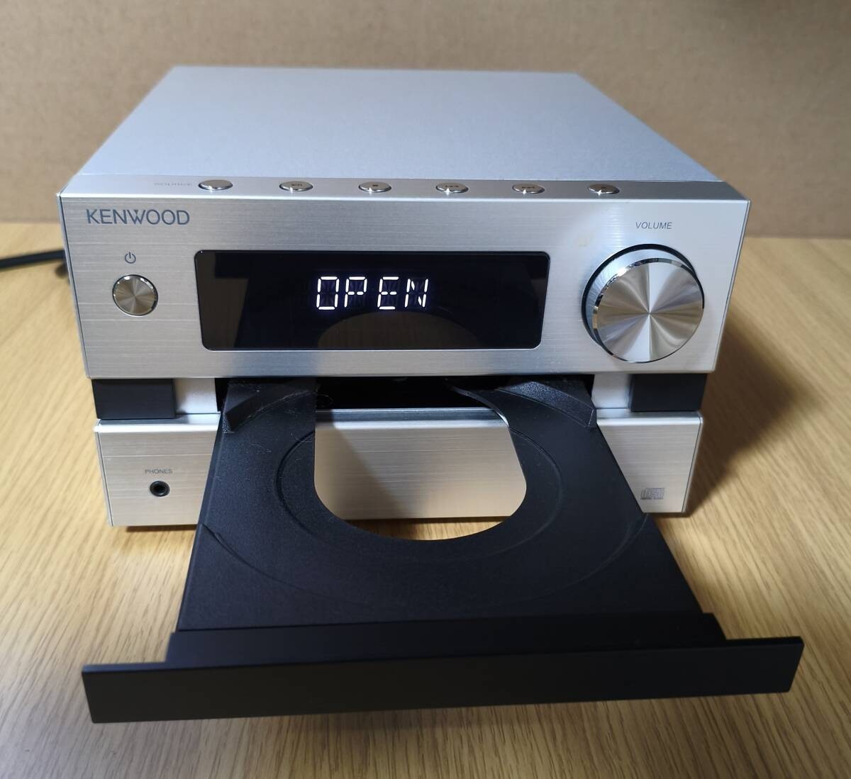 Kenwood M-EB50-S Compact Hi-Fi System CD Player Bluetooth Stereo