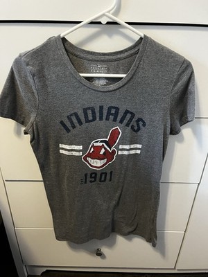 Women s Cleveland Indians  Gray Heather T-Shirt Sz. Medium 5th and Ocean
