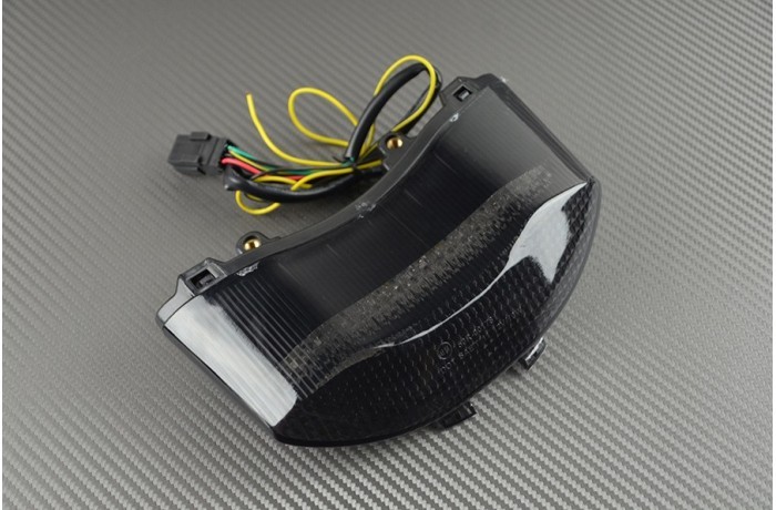 Feu stop fumé noir à LED avec clignotants dynamiques pour Daytona 675R - 3