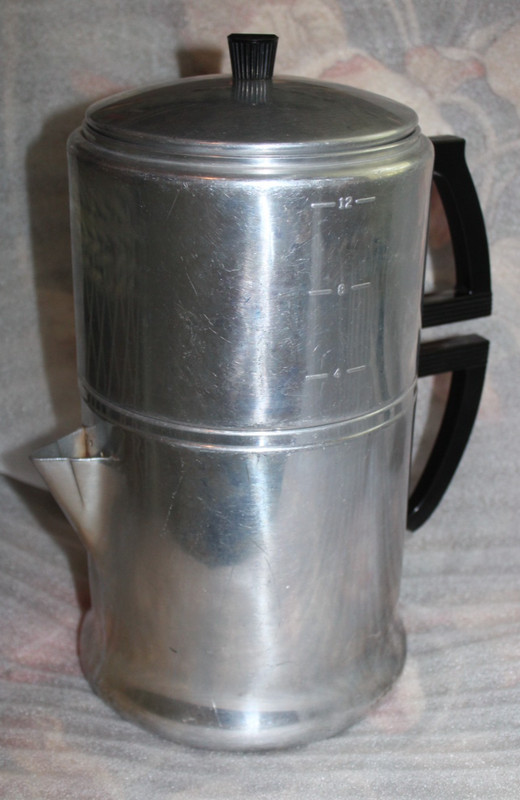 WEAR EVER 3072 Aluminum Drip-O-Lator Coffee Maker Pot 12 CUPS Camping Percolator