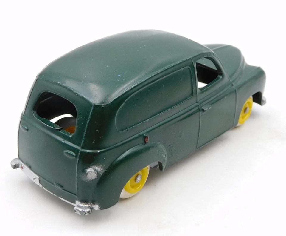 CIJ Renault Colorale 800 Kgs Green diecast car 1:43 Ref. 3/44 - Immagine 2 di 4