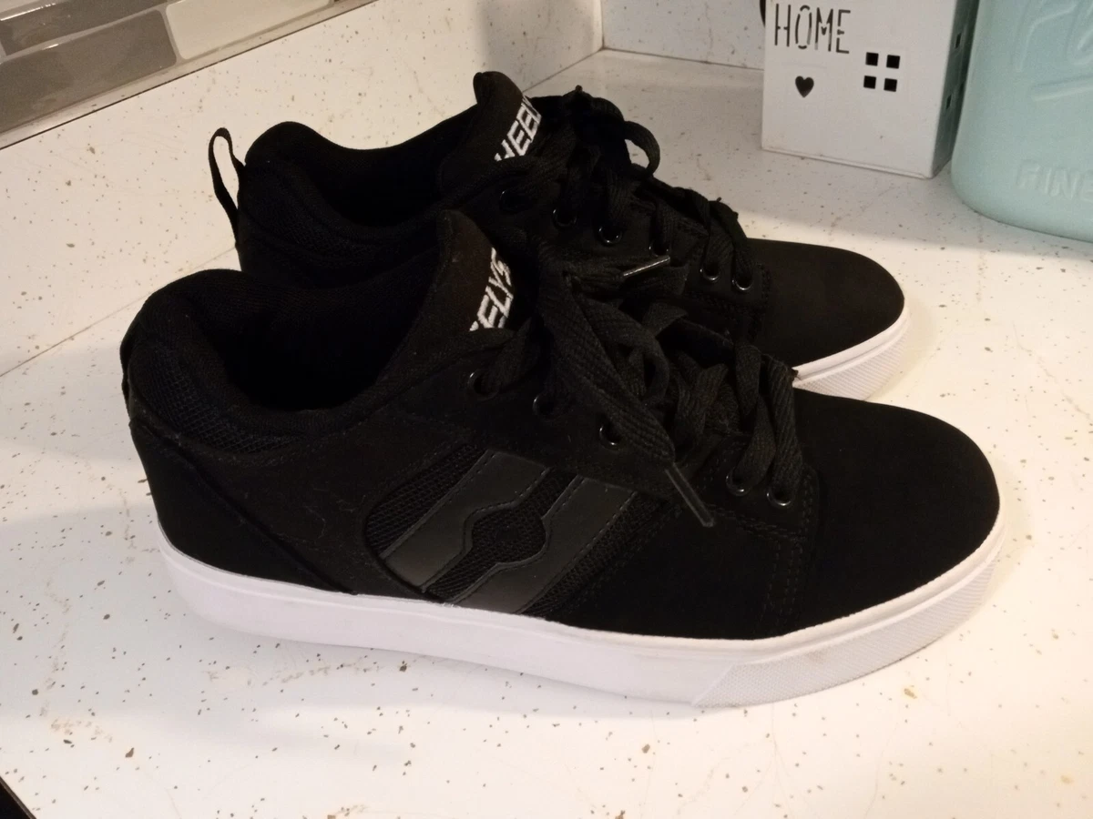 Heelys Shoes Mens Size 8 Black And White eBay