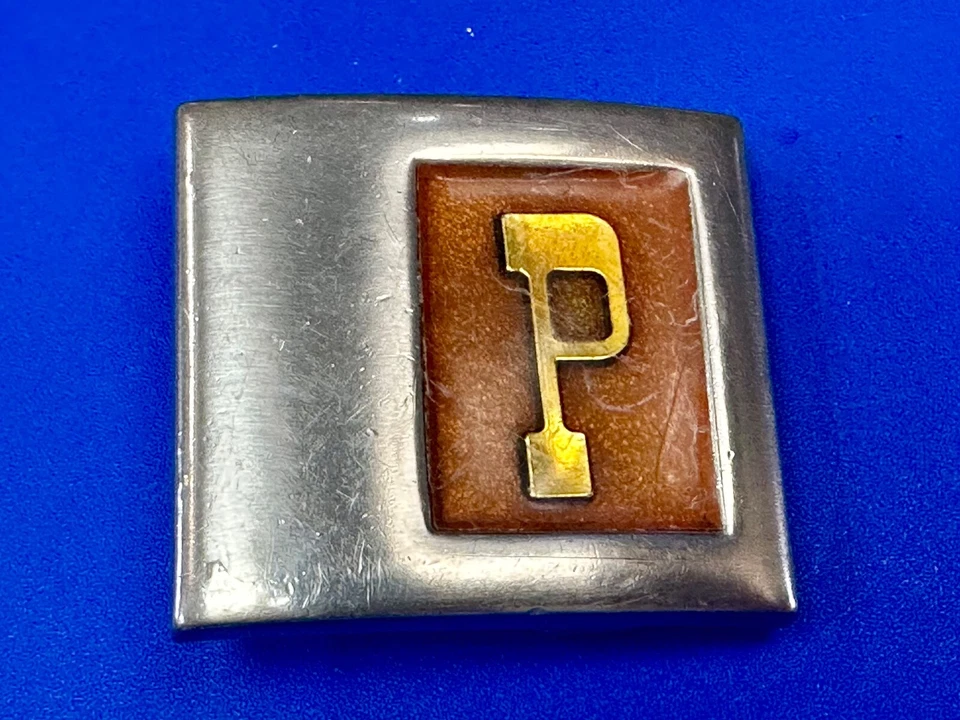 Hebilla de cinturón monograma color naranja y plata Lee Ny personalizada letra P - vintage Foto 3 de 4