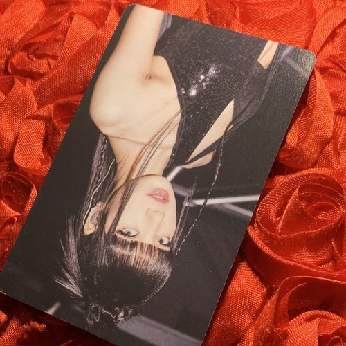 LISA BLACKPINK VOGUE RED Edition Celeb K-pop Girl Photo Card LALISA Braided - Picture 3 of 4