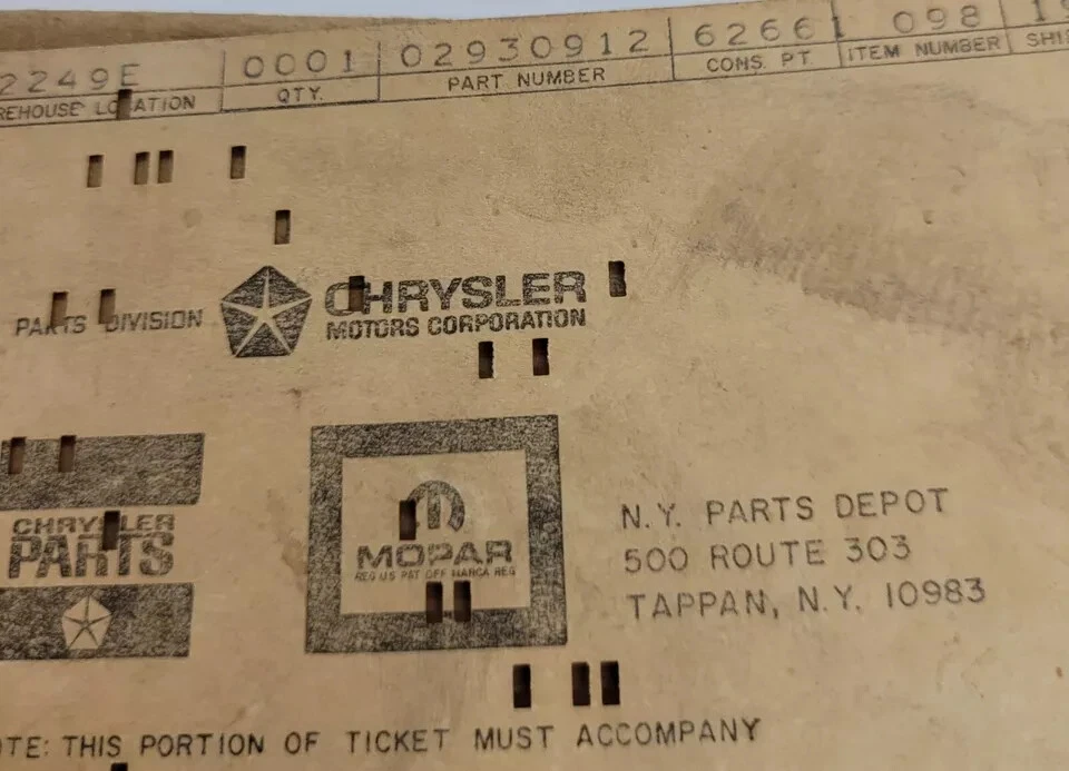 Chrysler Imperial 1969 conjunto de lámpara de estacionamiento lateral derecho 2983912 nuevo de lote nuevo Foto 4 de 4