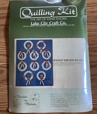 Lake City Quilling Kit Holiday Wreaths With Tool Set