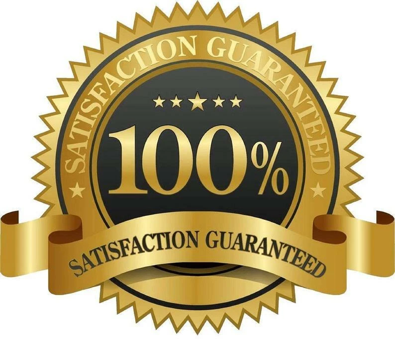 Casco de película de gladiador arena romana caballero máximo armadura casco sobre soporte de madera Foto 4 de 4