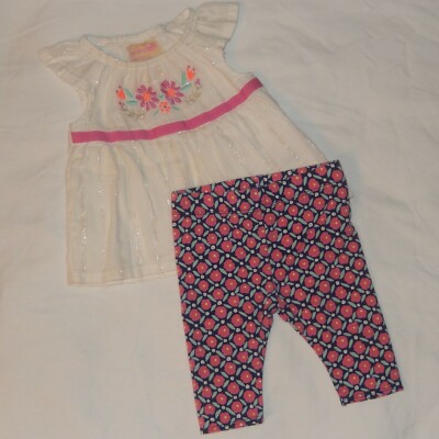 baby girl floral outfit