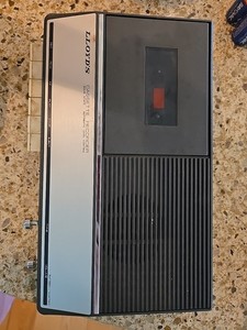 cassette recorder Tested Lloyds 1v 20L 114A Tape Works, With Case