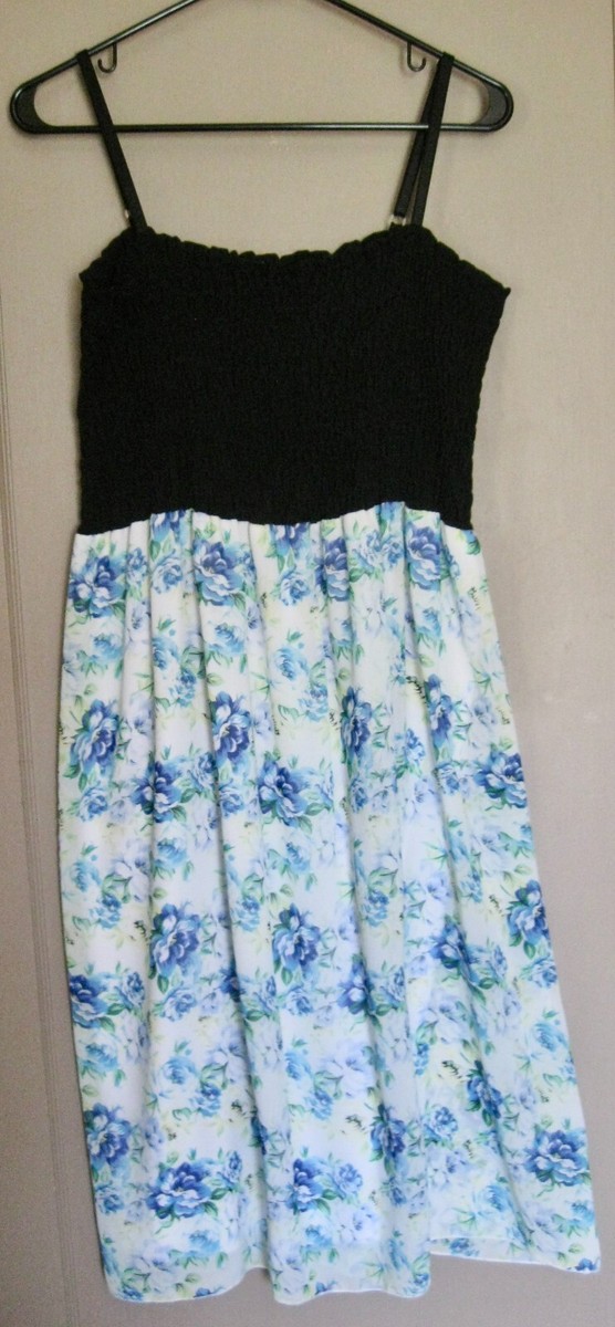 MAGIC FIT Shirred Black Top Dress; Lined Polyester; Adjustable Straps; Size 2X MAGIC FIT Shirred Black Top Dress; Lined Polyester; Adjustable Straps; Size 2X