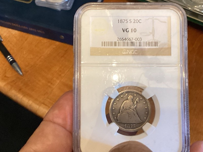 1975 S 20 Cent Piece Vg10
