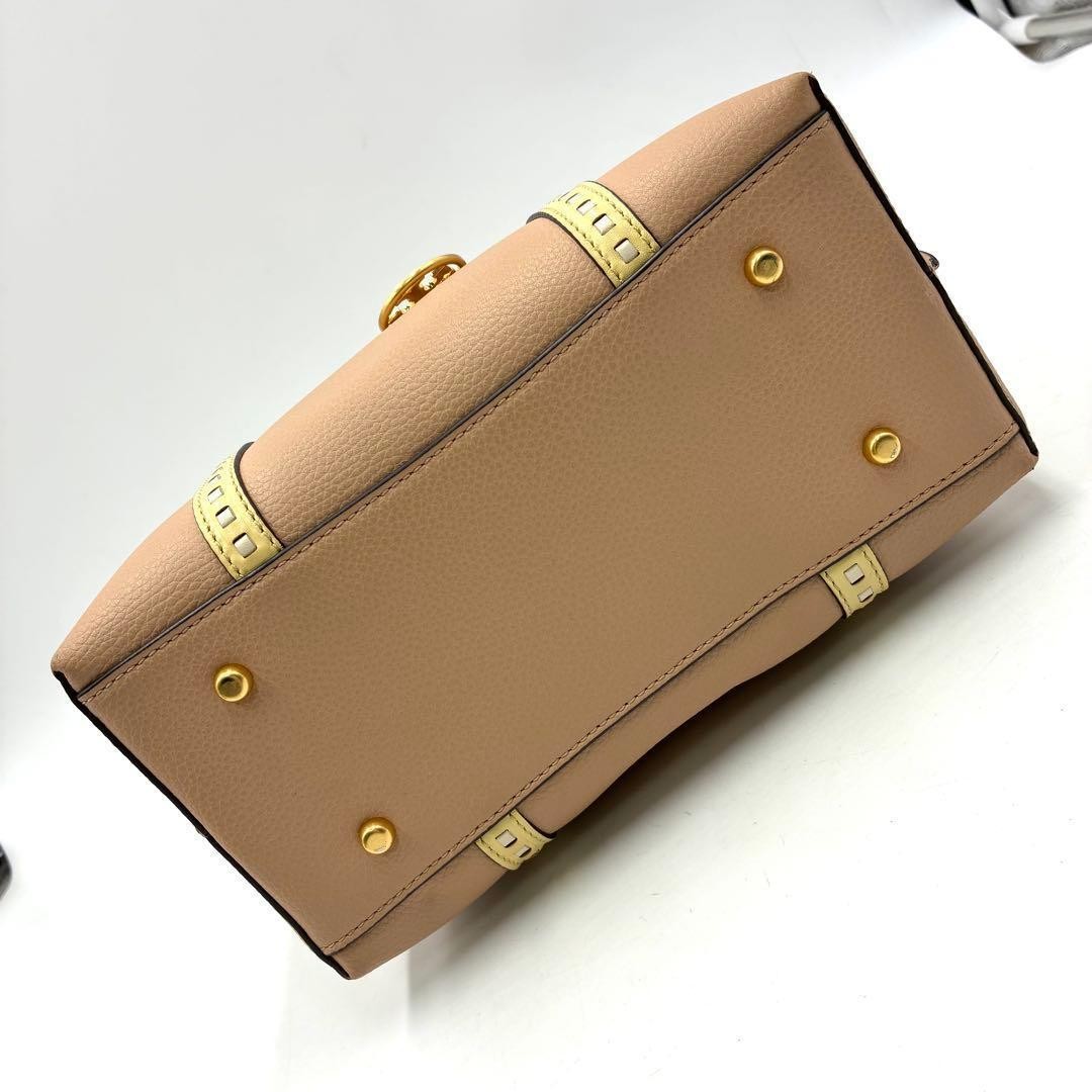 Tory Burch Perry Leather Two-Way Shoulder Bag Crossbody Women Used Authentic thumbnail 4