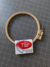 7-inch No-Slip Embroidery Hoop