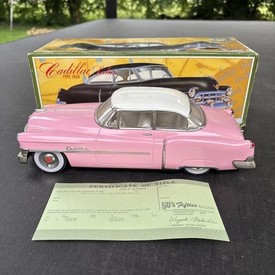 FIFTIES 1950 Cadillac Sedan Pink White Friction Car DIE-CAST Japan