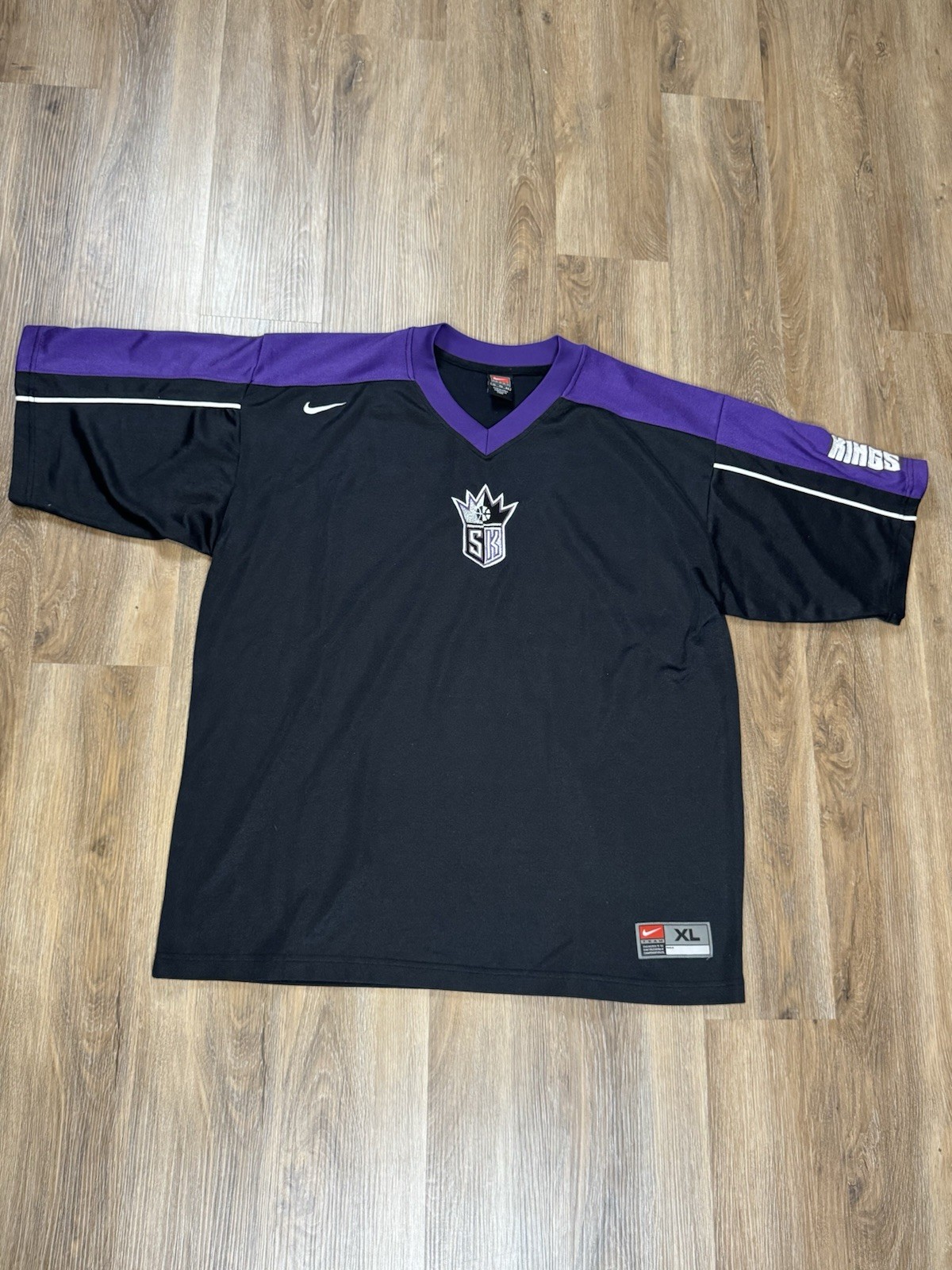 Vintage Nike Sacramento Kings Men's Size XL Shooting Warm Up Jersey Shirt