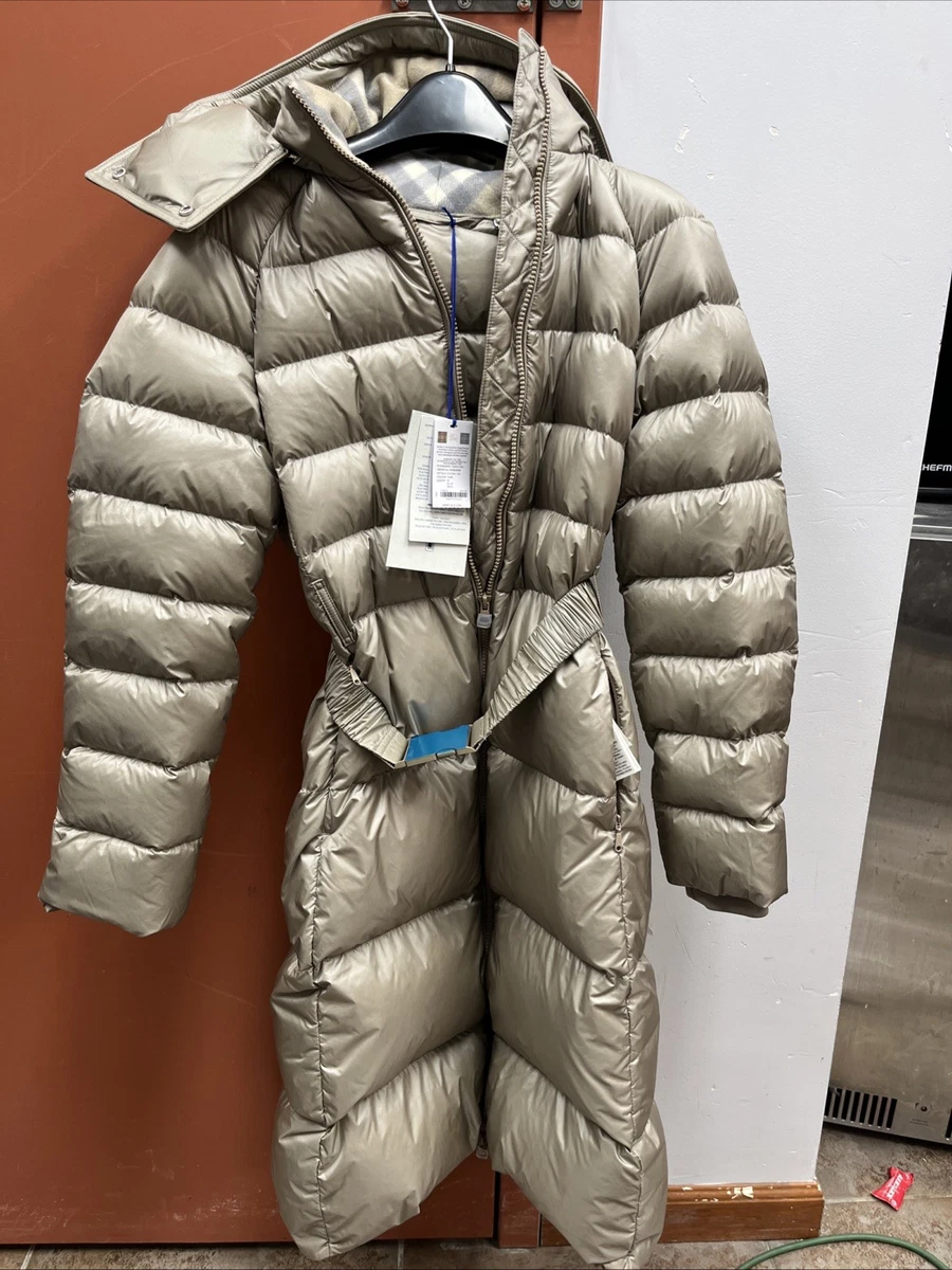Burberry SANDSEND Plumón de Pato Largo Acolchado Color Topo Talla 4 UK 2 US