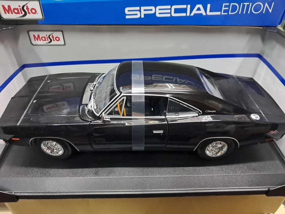 Maisto Dodge Charger R/T 1969 1/18 - Immagine 2 di 4