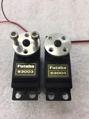 25 SPLINE SERVO CUERNOS DE ALUMINIO PARA FUTABA SERVO O SERVOS 4 AGUJEROS GOLPEADOS 3MM DIA. - Imagen 5 de 12