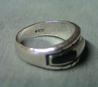 Vintage Navajo Ted OTT Sterling Silver Black Onyx Shell Ring — photo 2