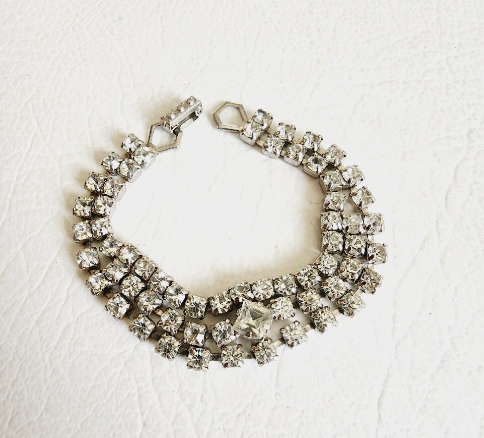 Unsigned KRAMER Vintage Multi Strand Crystal Diam… - image 4