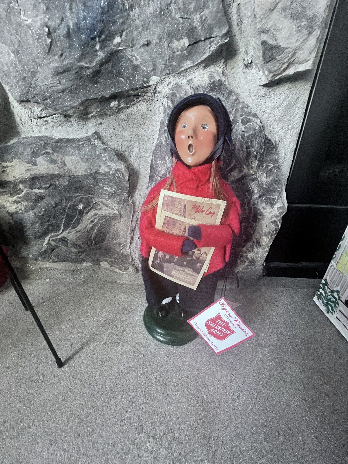 Vintage Byers Choice Carolers Salvation Army 4 Piece Set 3 Dolls, 1