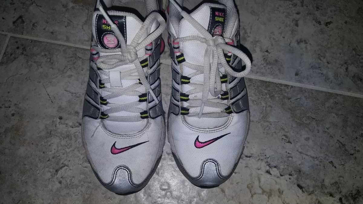 NIKE shox nz 27 廃盤　レアスニーカー NIKE shox nz 27 廃盤 レアスニーカー